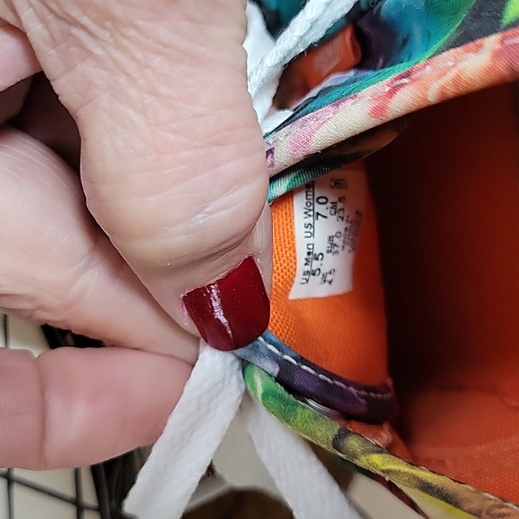 VGUC-RARE Limited Edition Vans x ASPCA ‘Off the Wall’ Unisex Rainbow Cat Sneaker - Picture 7 of 8